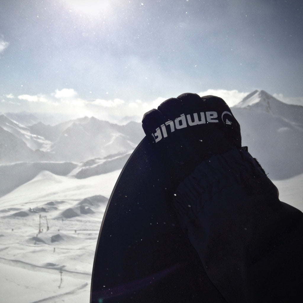 AMPLIFI Handshoe Snow