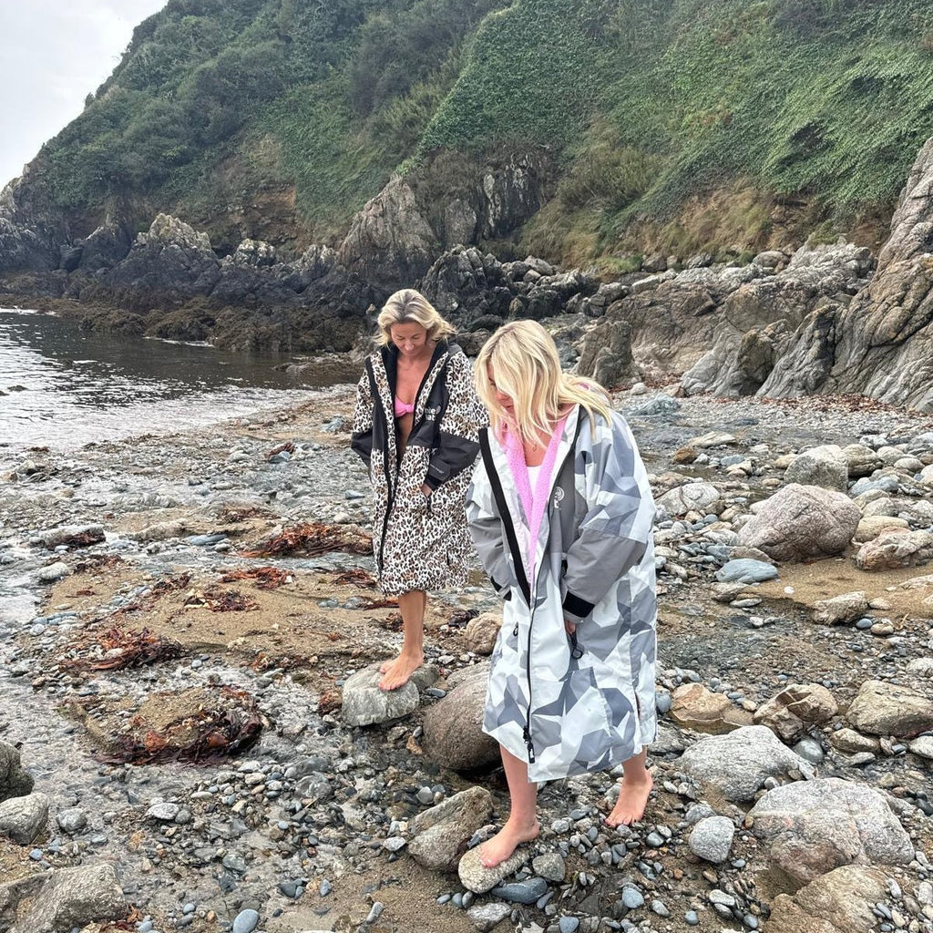 White Water Adults Hard Shell Robe - Arctic Camo/Pink