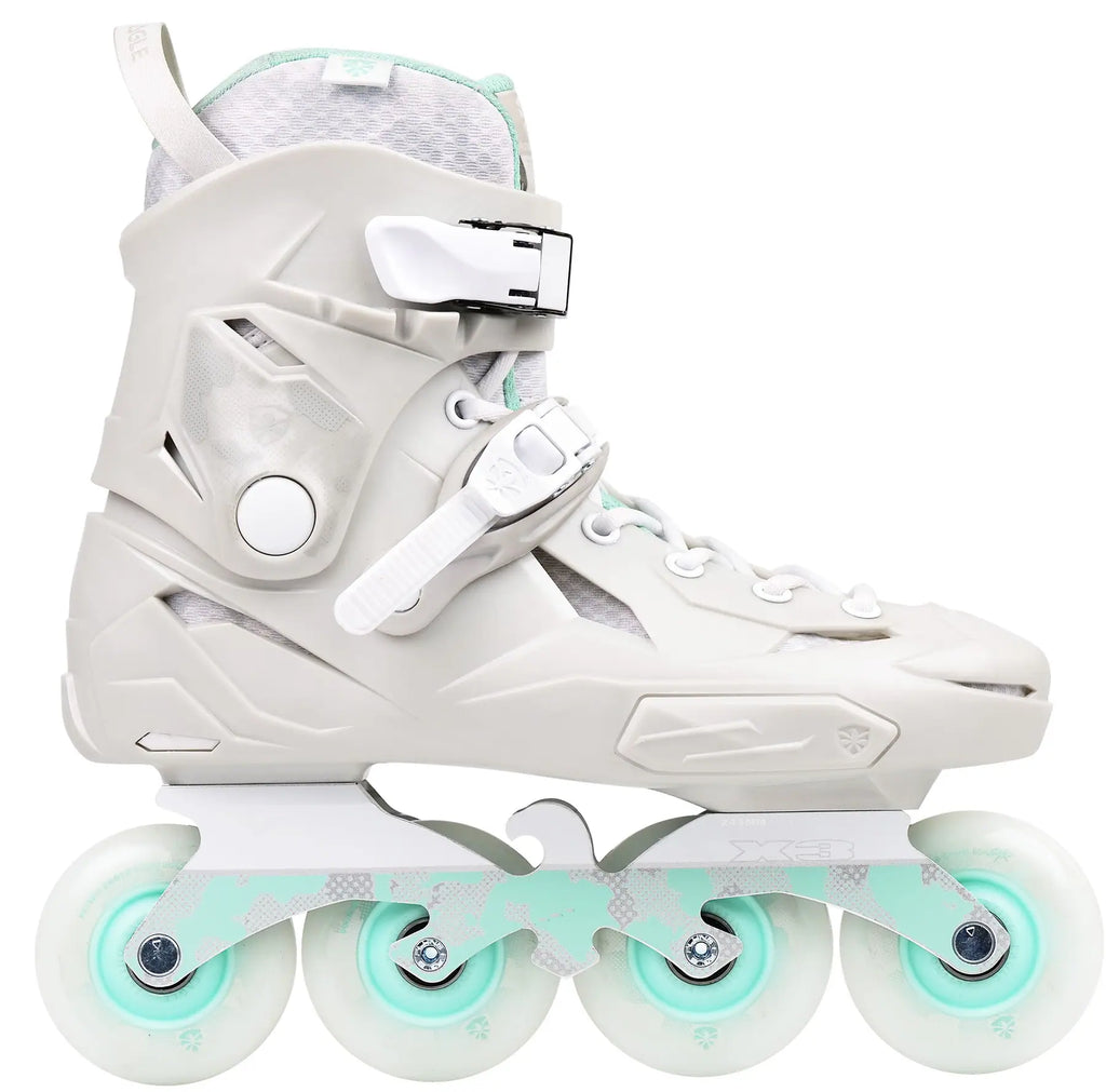 FlyingEagle Freeskates Shrike weiß